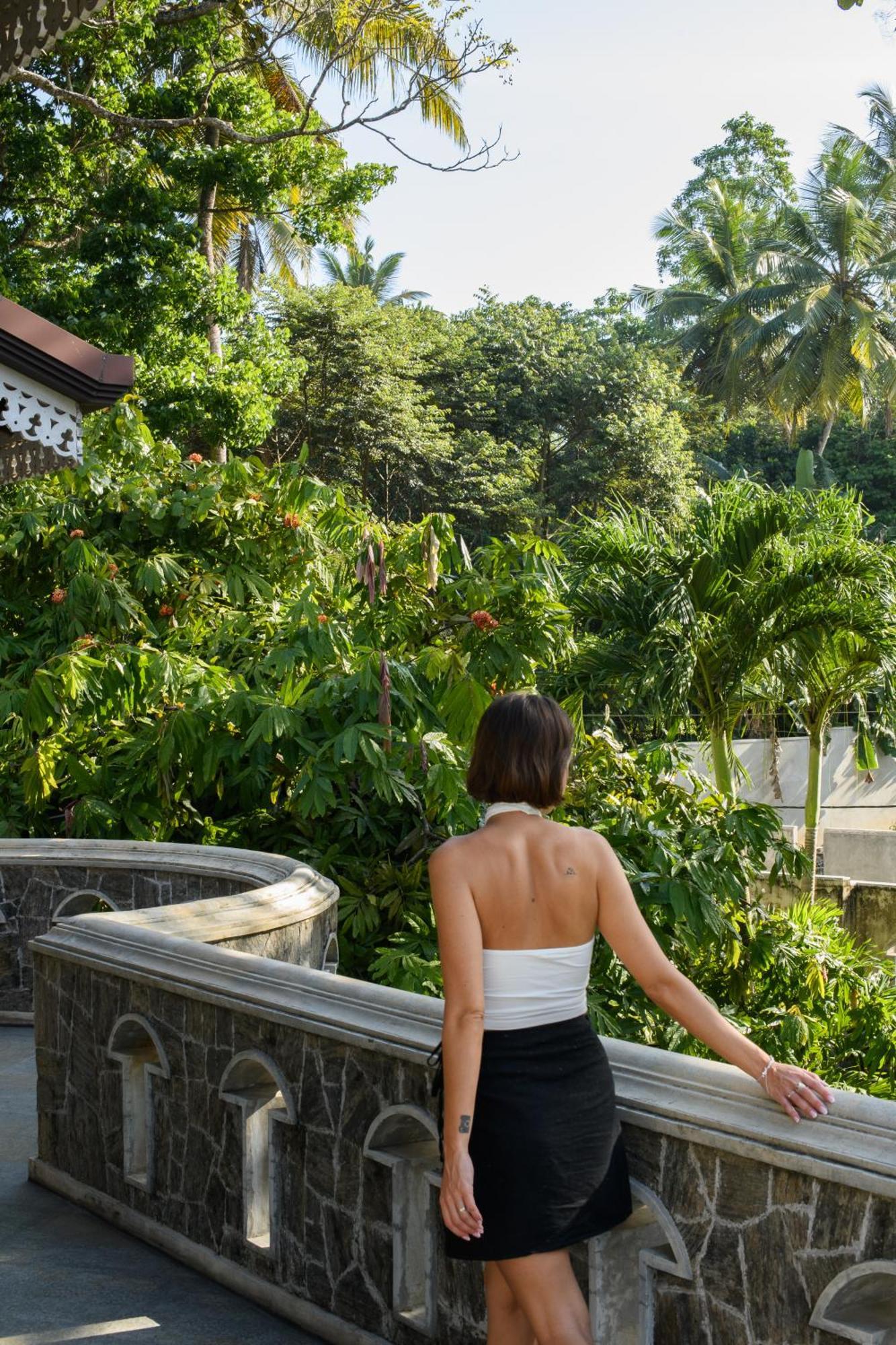 Roots Retreat Hotel อูนาวาตูนา ภายนอก รูปภาพ