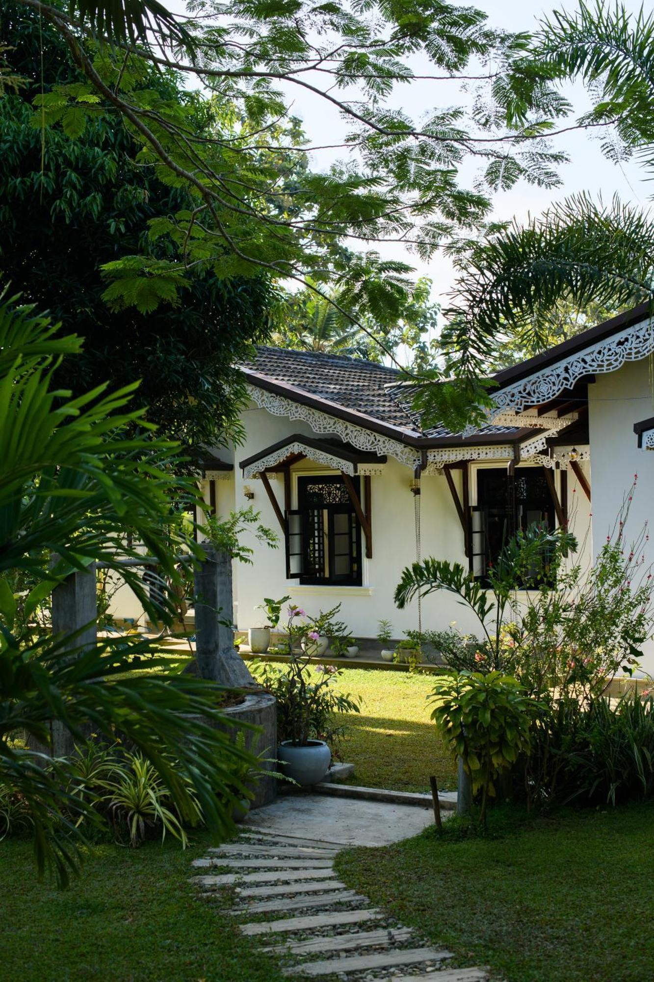 Roots Retreat Hotel อูนาวาตูนา ภายนอก รูปภาพ