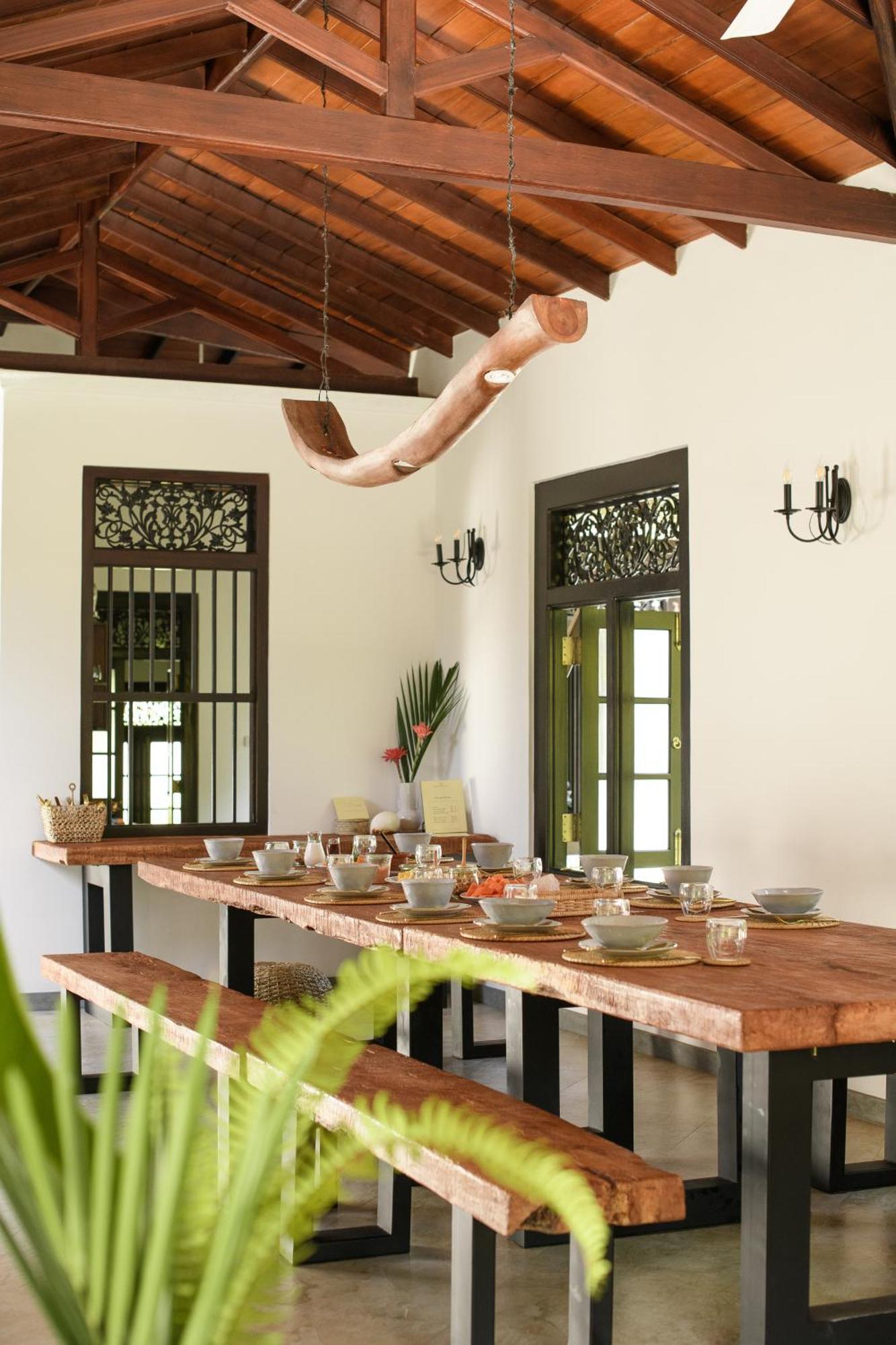 Roots Retreat Hotel อูนาวาตูนา ภายนอก รูปภาพ