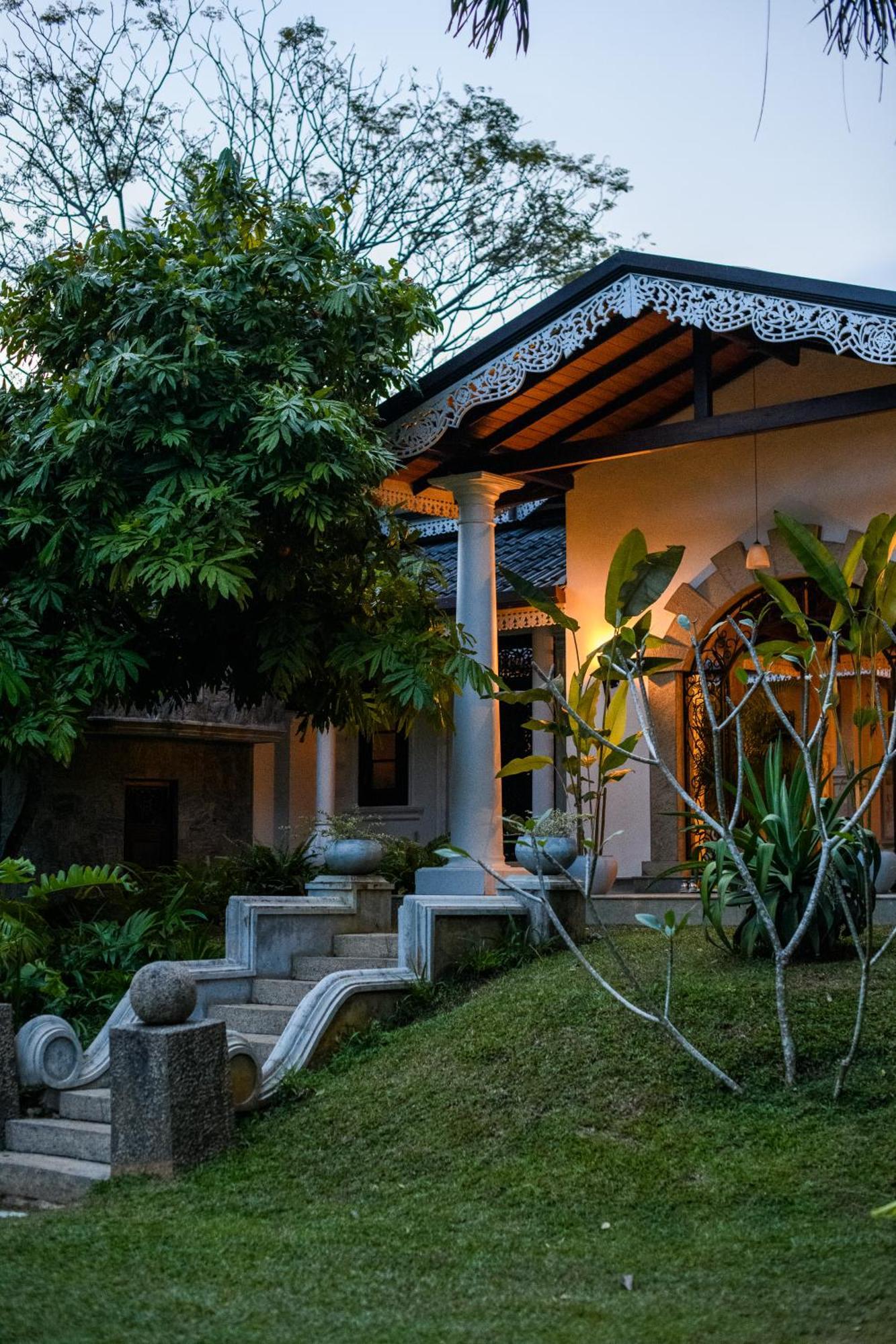 Roots Retreat Hotel อูนาวาตูนา ภายนอก รูปภาพ